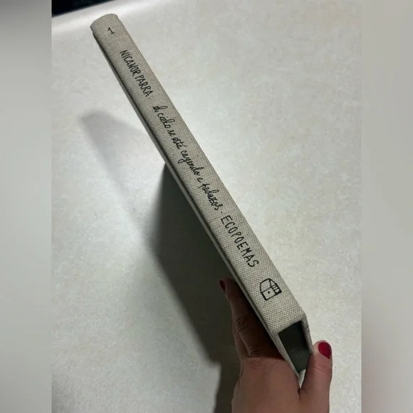 Ecopoemas Nicanor Parra : El Cielo Se Está Cayendo a Pedazos. Spanish Edition - Picture 2 of 10